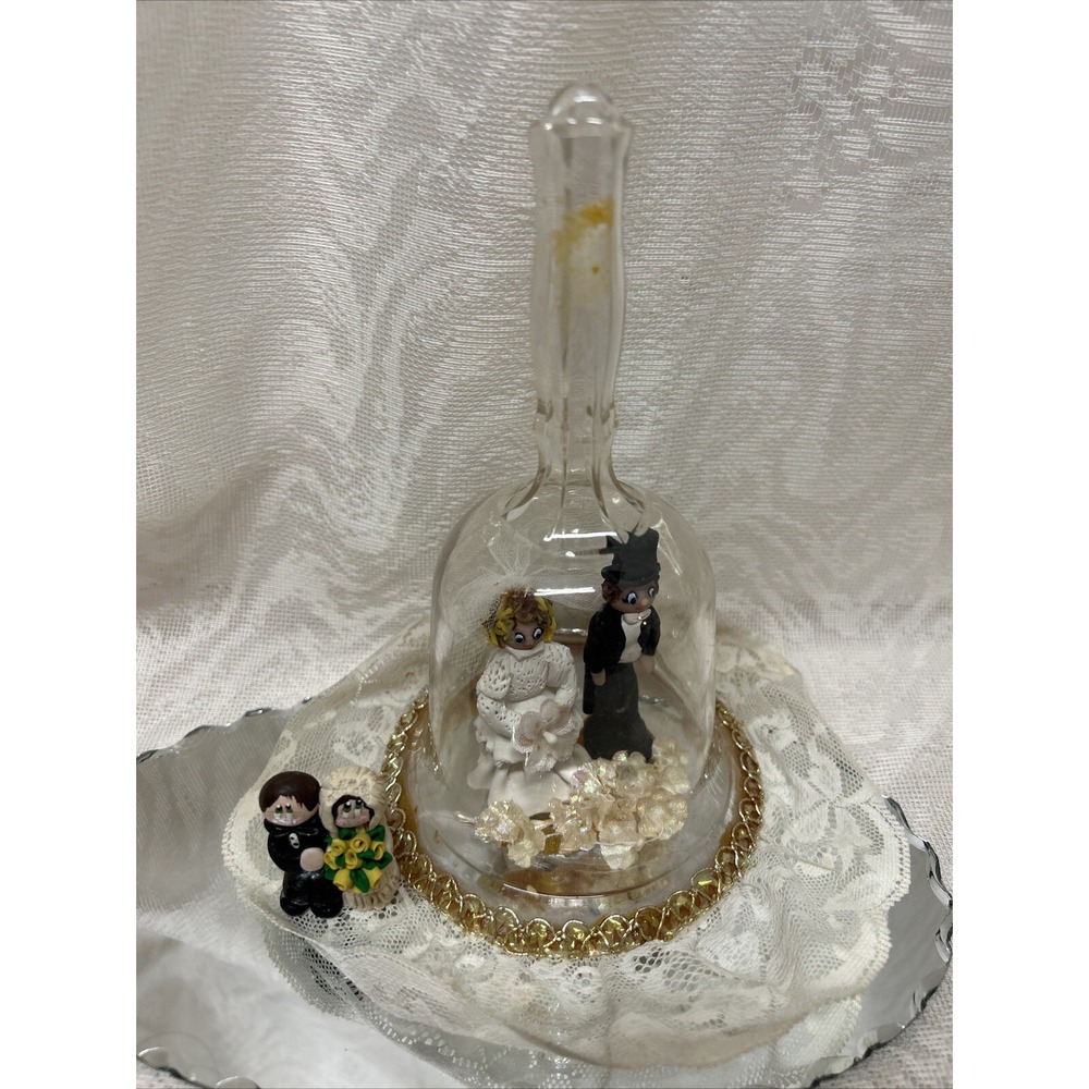 Bride & Groom Cadillac Company USA 1992 Clay Crazy‎ Eyes Plastic Bell &Tiny Ones
